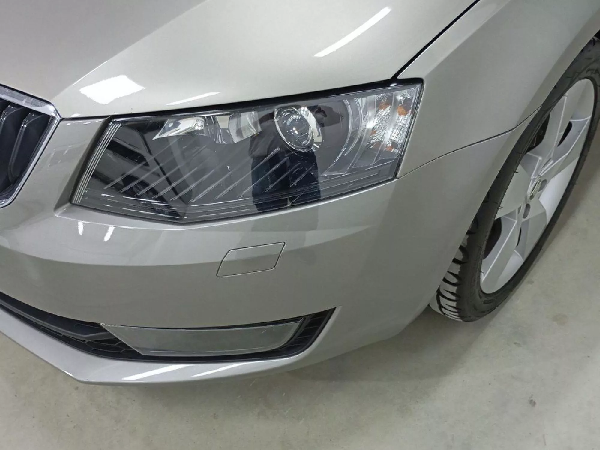 SKODA OCTAVIA Gasolina 2014 segunda-mano Jaén