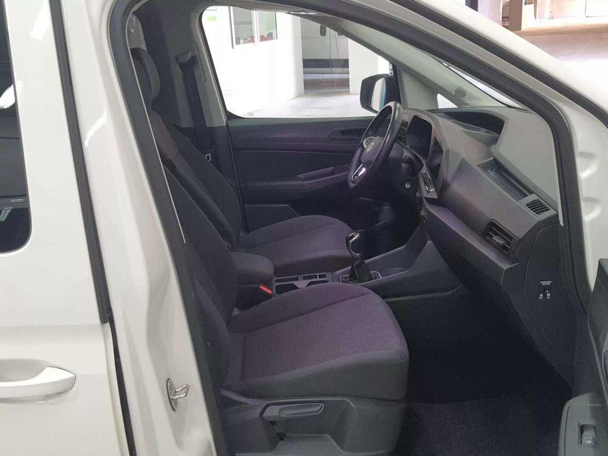 VOLKSWAGEN CADDY Diesel 2026 segunda-mano Jaén