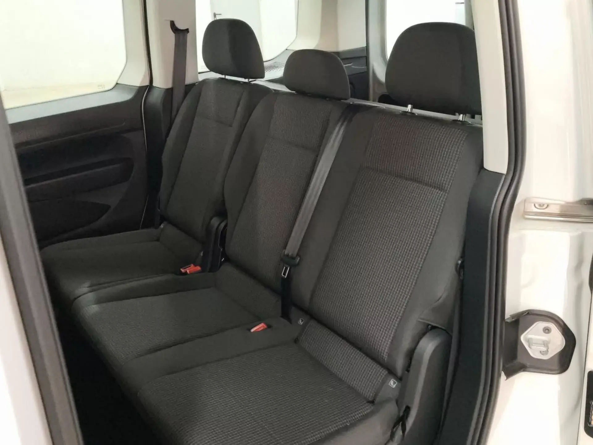 VOLKSWAGEN CADDY Gasolina 2026 km 0 Jaén