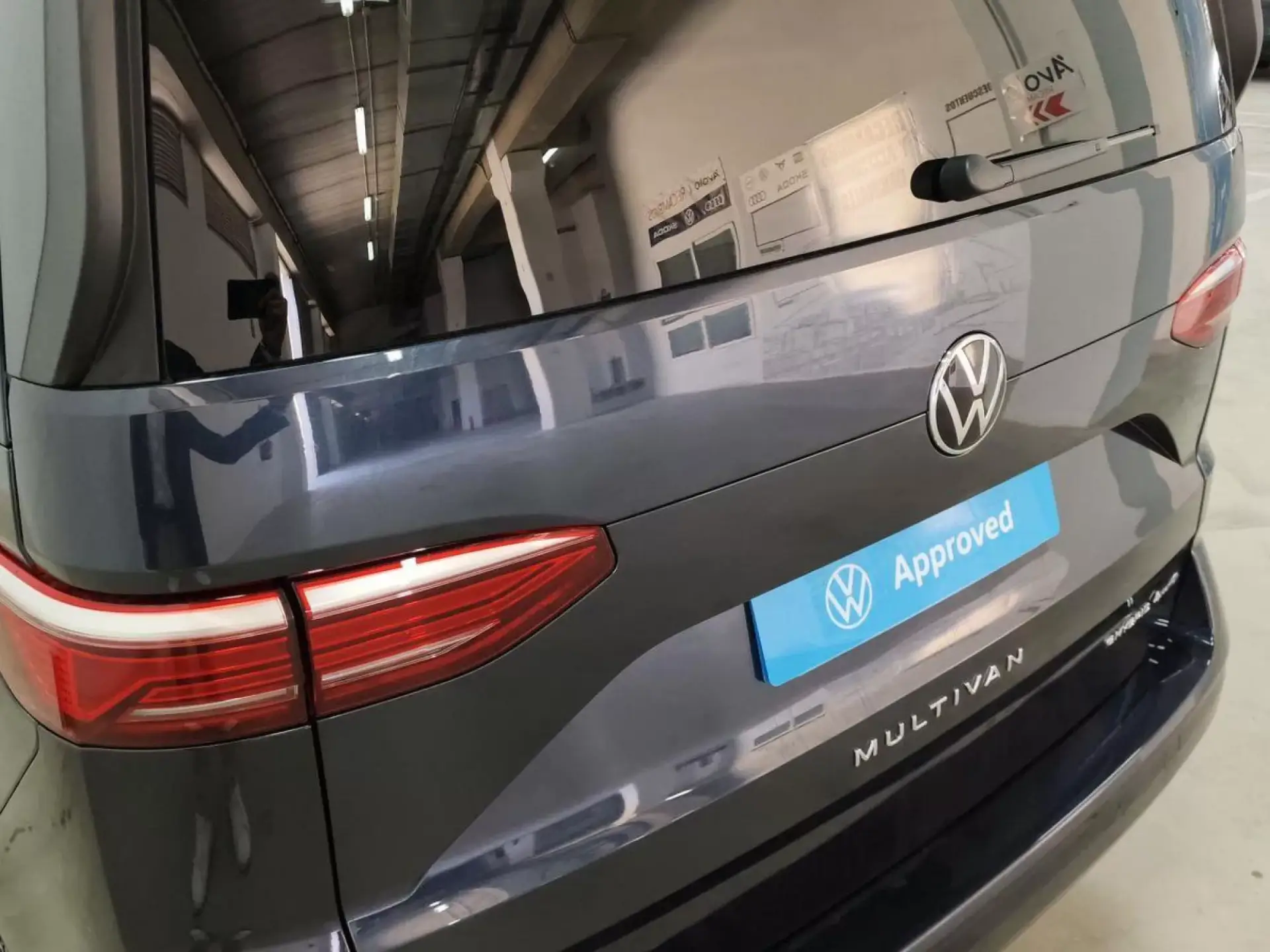 VOLKSWAGEN MULTIVAN Hibrido enchufable 2026 km 0 Jaén
