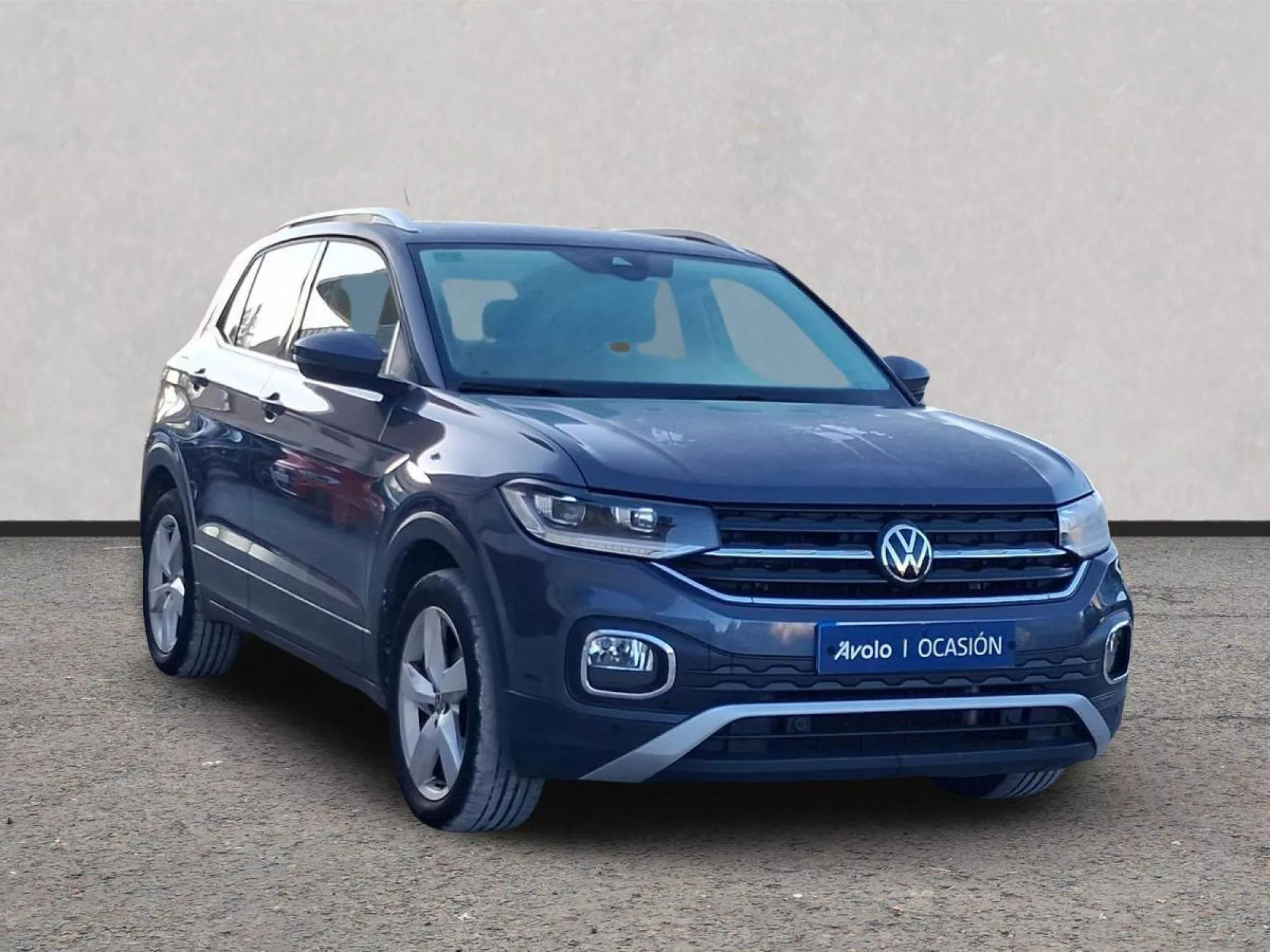 VOLKSWAGEN T-CROSS Gasolina 2022 segunda-mano Jaén
