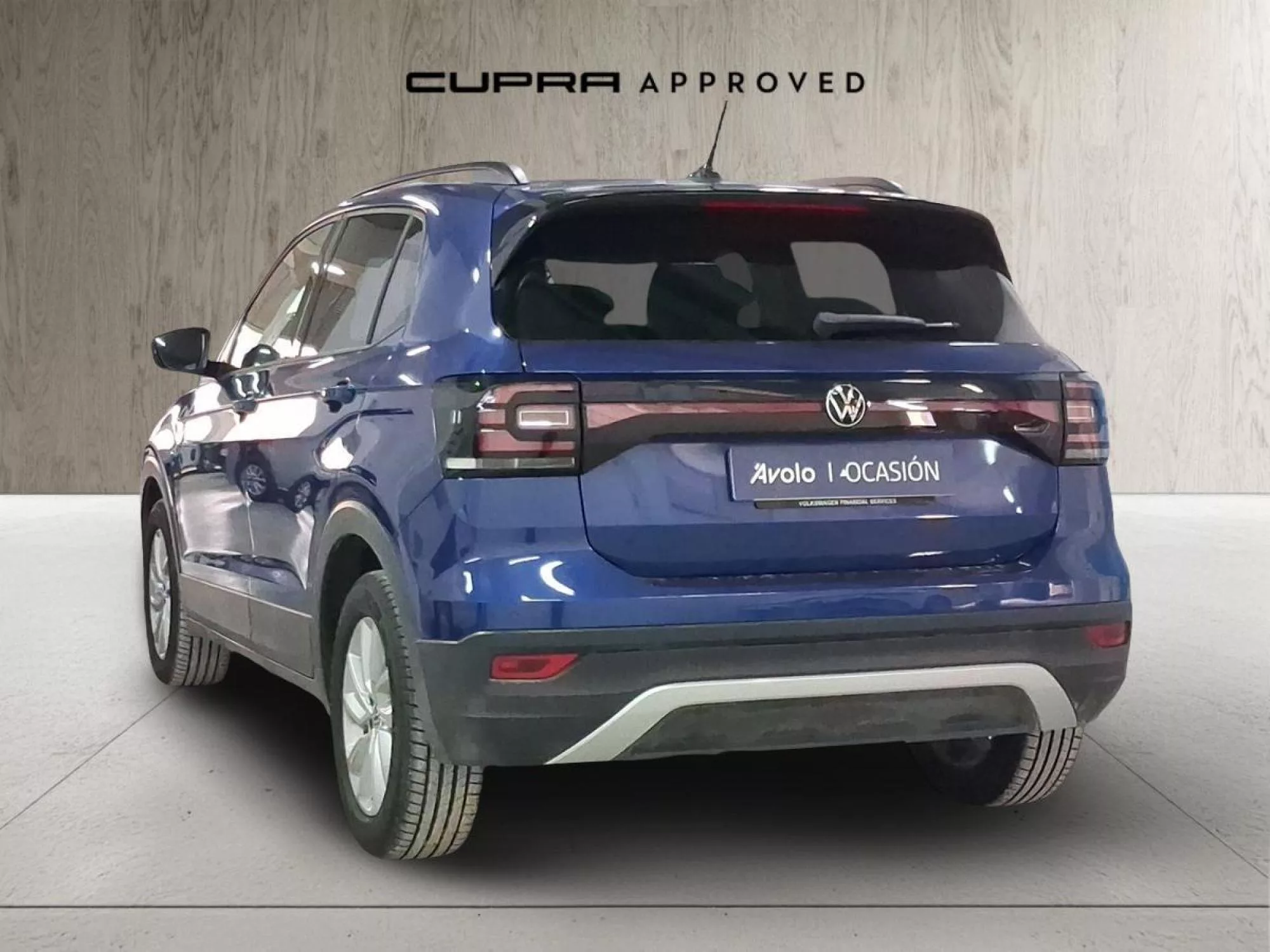 VOLKSWAGEN T-CROSS Gasolina 2022 segunda-mano Jaén