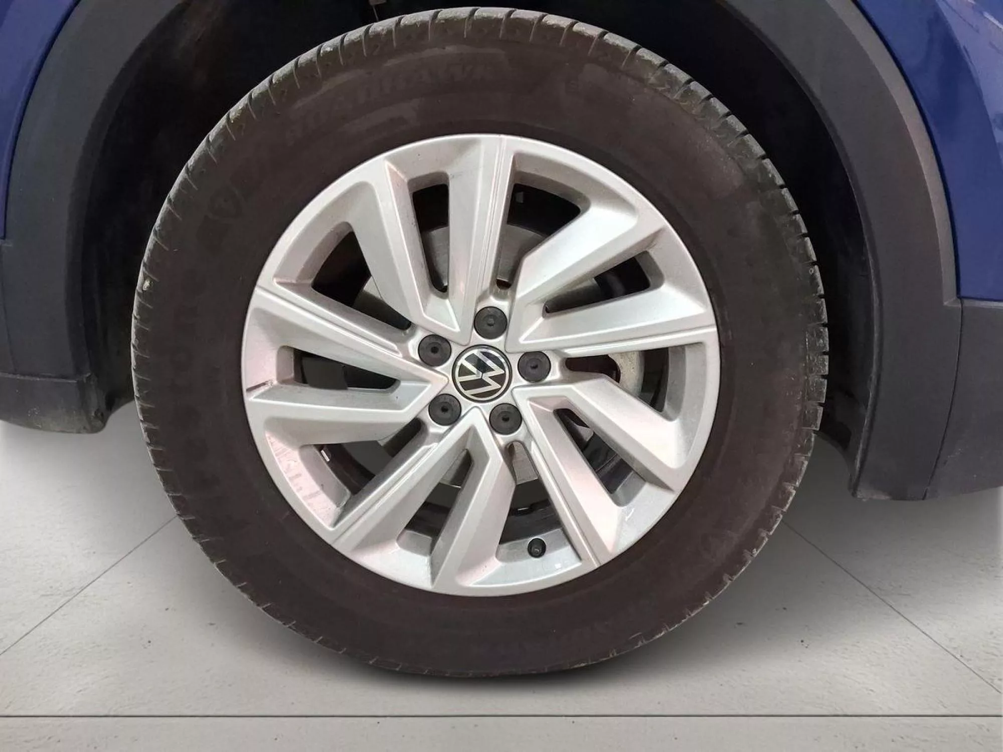 VOLKSWAGEN T-CROSS Gasolina 2022 segunda-mano Jaén