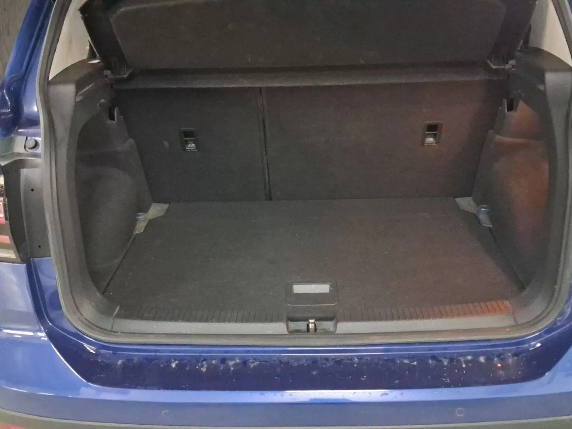 VOLKSWAGEN T-CROSS Gasolina 2022 segunda-mano Jaén