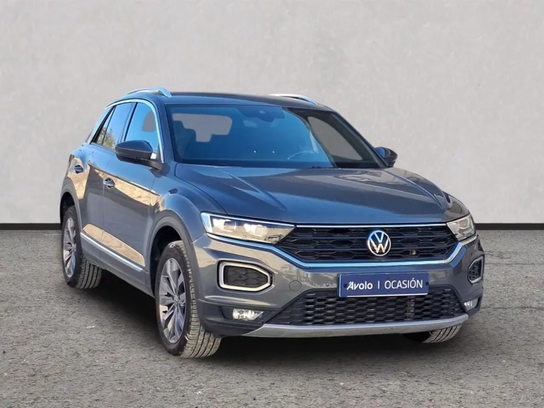 VOLKSWAGEN T-ROC Gasolina 2021 segunda-mano Jaén