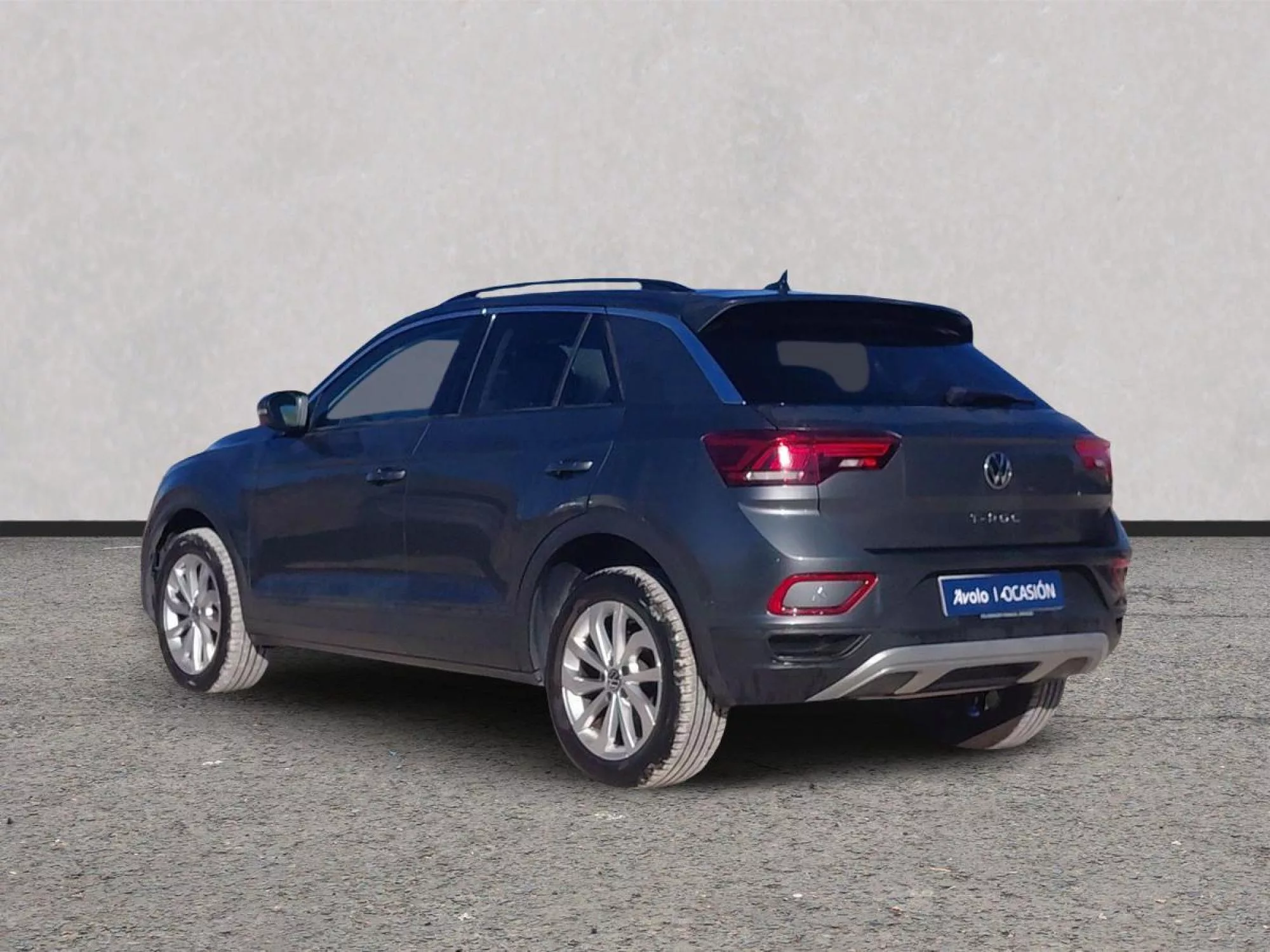 VOLKSWAGEN T-ROC Gasolina 2022 segunda-mano Jaén