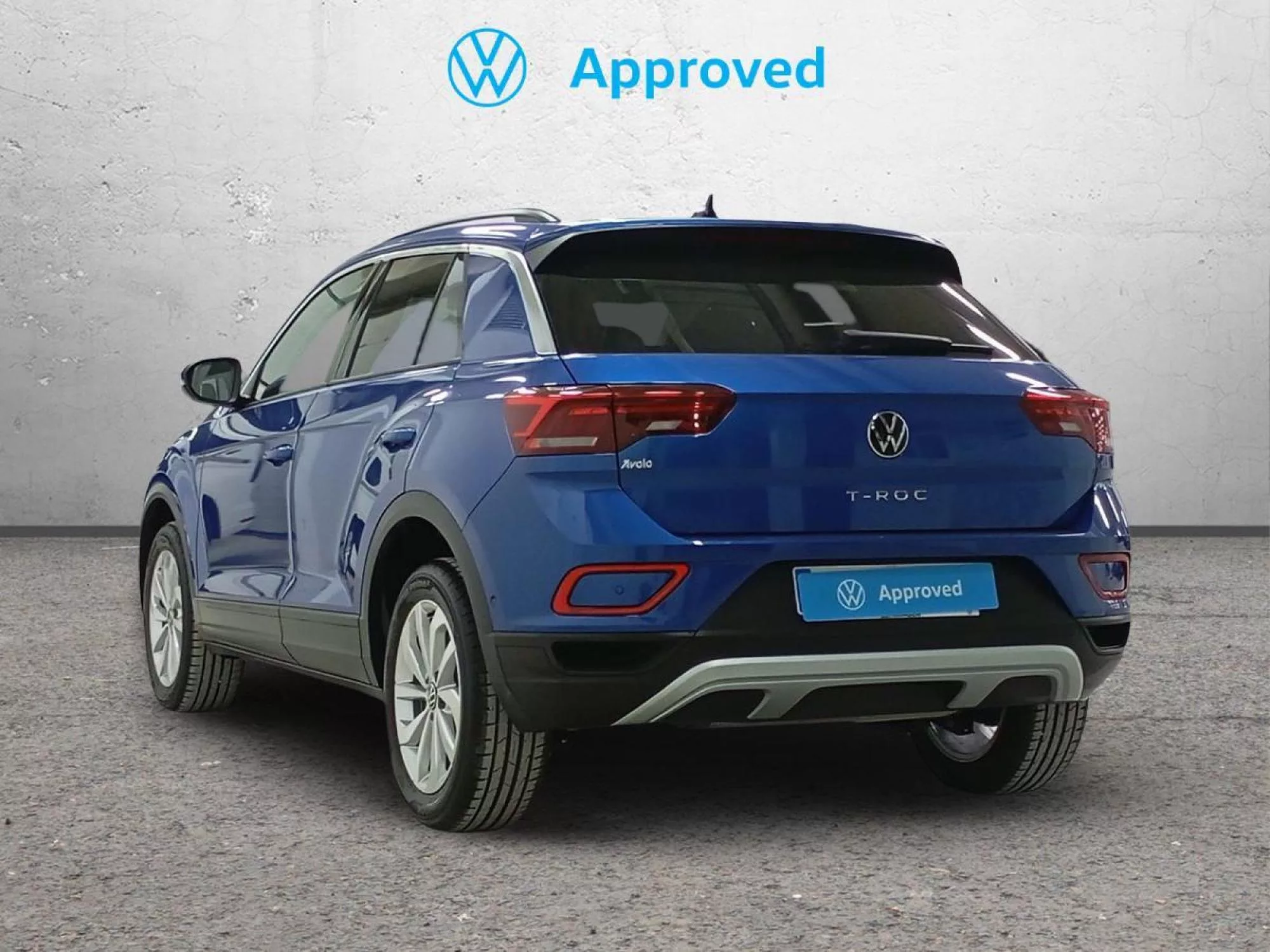 VOLKSWAGEN T-ROC Gasolina 2023 segunda-mano Jaén
