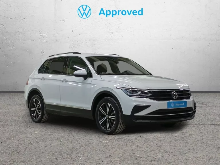 VOLKSWAGEN TIGUAN Diesel 2024 segunda-mano Jaén