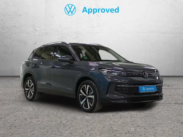 VOLKSWAGEN TIGUAN Diesel 2024 segunda-mano Jaén