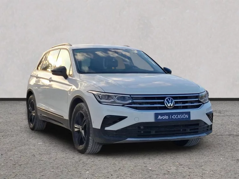 VOLKSWAGEN TIGUAN Gasolina 2022 segunda-mano Jaén