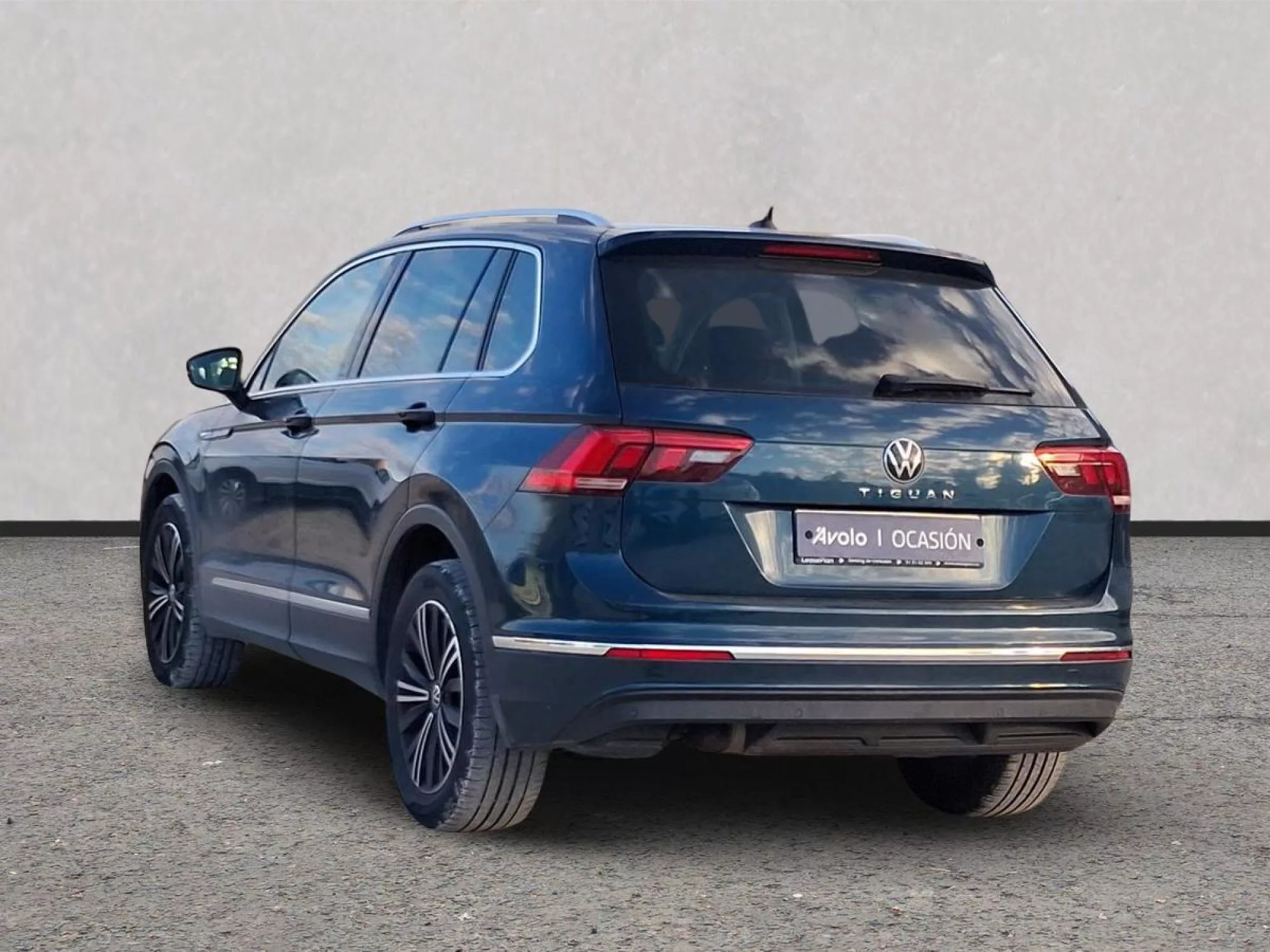 VOLKSWAGEN TIGUAN Gasolina 2022 segunda-mano Jaén