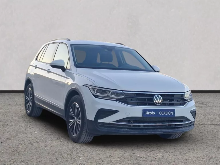 VOLKSWAGEN TIGUAN Gasolina 2022 segunda-mano Jaén
