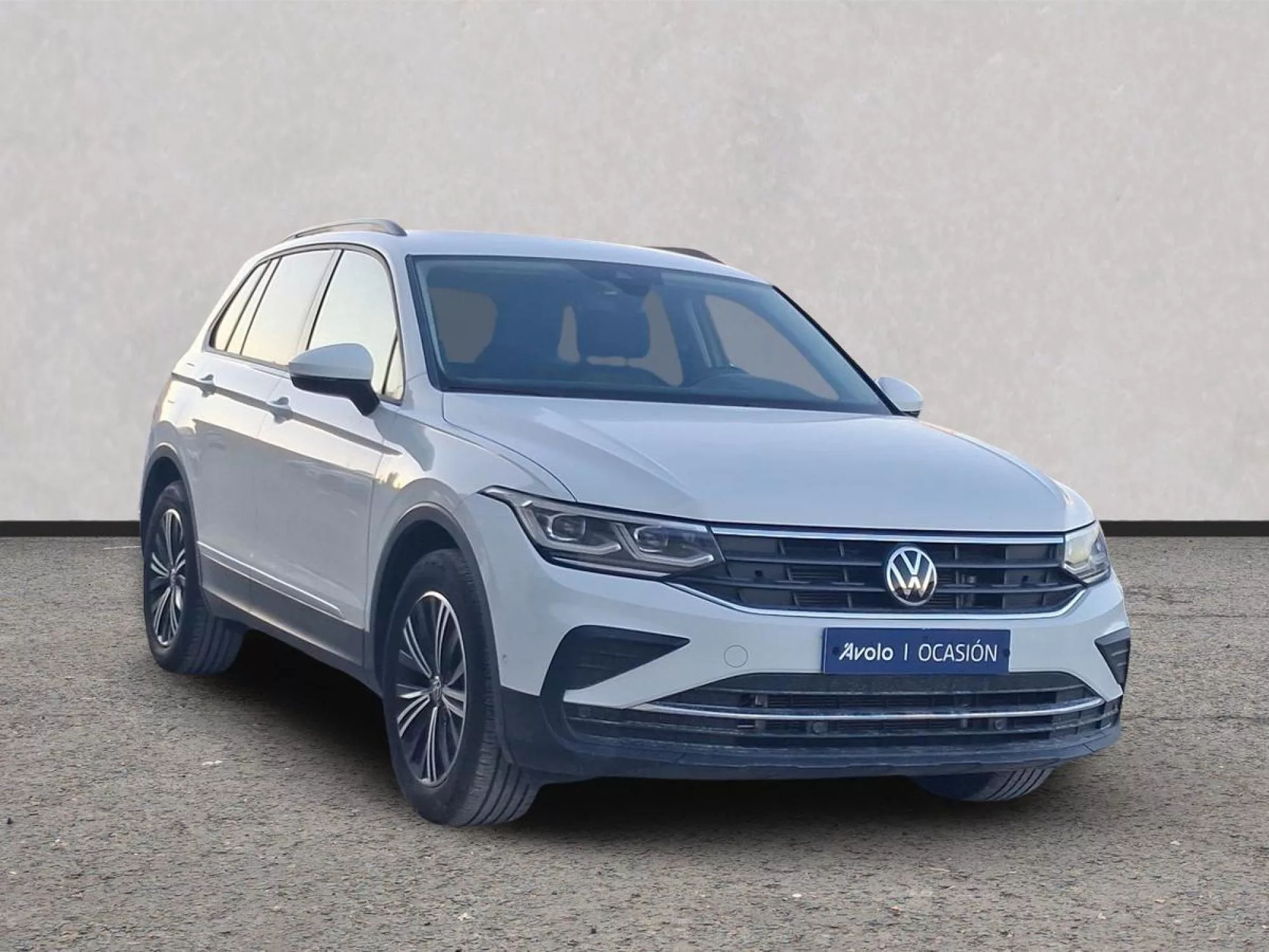 VOLKSWAGEN TIGUAN Gasolina 2022 segunda-mano Jaén
